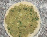 A picture of step 5 of Aloo walay Parathay.