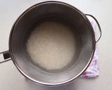 A picture of step 1 of Healthy meal, Japanese rice porridge.