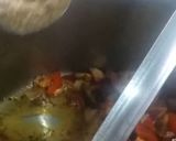 A picture of step 4 of Dal Palak.