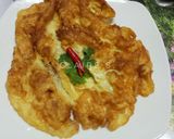 A picture of step 4 of Thai Style Fluffy Fried Omelet.