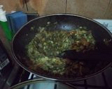 Foto del paso 2 de la receta: Zapallitos relleno con arroz con tomate