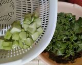 Foto langkah ke 2 dari resep Bobor bayam labu siam.