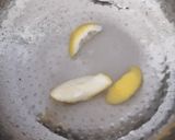 A picture of step 1 of Pink lemonade.
