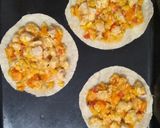 Foto del paso 3 de la receta: Quesadillas de calabaza, choclo y pollo