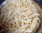 Foto del paso 1 de la receta: TM31 Pasta con salmón ahumado y gambas