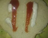 A picture of step 4 of Macroni frize with sandwiches.