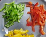 A picture of step 4 of Vegetable Upma.