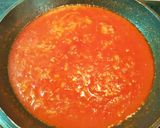 Foto del paso 7 de la receta: Huevos fritos con langostinos en sofrito casero