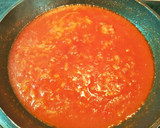 Foto del paso 7 de la receta: Huevos fritos con langostinos en sofrito casero