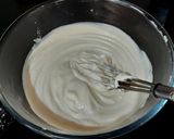 A picture of step 5 of Baked Cheesecake.