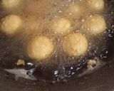 Foto langkah ke 4 dari resep Tahu bulat.