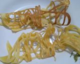 Foto langkah ke 3 dari resep Kue Benang Kusut / Sarang laba-laba super simple. Kue Tanpa mixer tanpa oven.