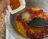 A picture of step 6 of Tomato mozzarella chicken 😋😋.