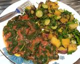 A picture of step 2 of Fried leafy spinach.
