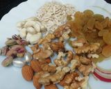 A picture of step 1 of Walnut Rice Kheer.