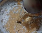 Foto langkah ke 3 dari resep Bolu Pisang Kukus Tanpa Mixer.
