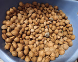 Foto del paso 1 de la receta: Almendras fritas con sal
