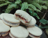 Foto del paso 4 de la receta: Alfajores de maicena ❤ sin manteca