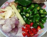 A picture of step 1 of Sauteed Peas Sprout.
