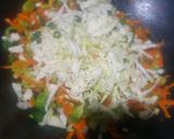 A picture of step 2 of Egg fried rice 🇨🇳.
