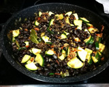 Foto del paso 10 de la receta: Alubias negras con morcilla y verdura a la Hierba María Luisa