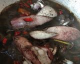 Foto langkah ke 2 dari resep Cumi kuah hitam.