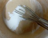 A picture of step 3 of Aata pancake.
