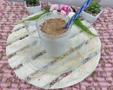 A picture of step 2 of Banana milk shake.