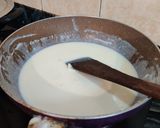A picture of step 4 of Pasta in White Sauce.