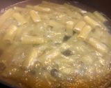 Hình bước làm 1 của món Mì Rigatoni Bò Sốt Kem Nấm / Creamy Beef Mushroom Stroganoff Rigatoni 🇷🇺