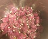 Foto del paso 2 de la receta: Ternera al ajillo cortada a tacos