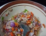 Foto langkah ke 4 dari resep Patin Sambal Matah.
