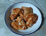 Une image de l'étape 1 de Ailerons de poulet à la pomme de terre rôtis 🍴.