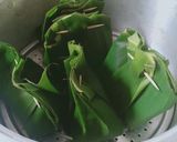 Foto langkah ke 6 dari resep Bandeng asem bungkus daun pisang.