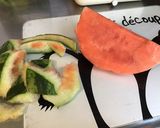 Une image de l'étape 1 de Mille feuilles pastèque /melon jaune au jambon cru et brousse corse.