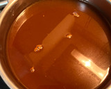 Foto del paso 1 de la receta: Fideuà con atún rojo y gambita ”rota”