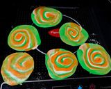 A picture of step 8 of Tri-colour Chicken Walnut Momos.