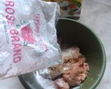 Foto langkah ke 1 dari resep Ayam Goreng Ketumbar.