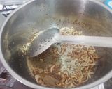 A picture of step 2 of Mutton yaqni pulao.