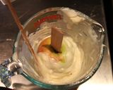 A picture of step 4 of Chocolate candied apples.