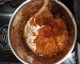 A picture of step 5 of Japanese DASHI chicken curry.