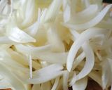 A picture of step 1 of Goulash.