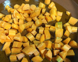 Foto del paso 7 de la receta: Muslos de pollo al horno
