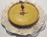 Foto del paso 2 de la receta: Tarta de queso fresco 0% mg con mermelada de fresa y almendras