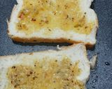 ગાર્લિક બ્રેડ (Garlic Bread Recipe In Gujarati) રેસીપી સ્ટેપ2ફોટો