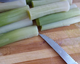 Foto del paso 1 de la receta: Puerros con jamón york rebozados