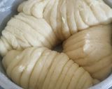 A picture of step 5 of Wool roll bread.