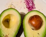 Hagymás avokádókrém recept fázis 1 fotója