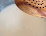 A picture of step 2 of Old fashioned rice pudding.