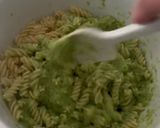 A picture of step 4 of Pasta with Zucchini Pesto.